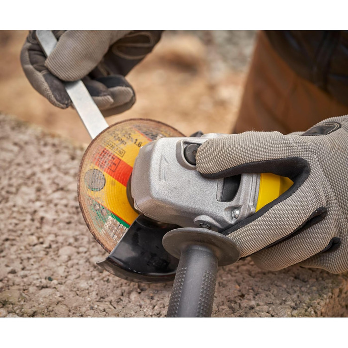 Кутова шліфувальна машина Stanley FatMax FMEG225VS (1100 Вт, діаметр диска 125 мм, з додатковою ручкою, плавний пуск, для всіх ста