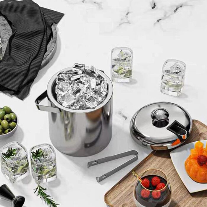 Набір для льоду Intirilife з 4-х предметів 1 л з нержавіючої сталі з щипцями та кришкою -14,2 x 19,5 см - Ізольований, двостінний