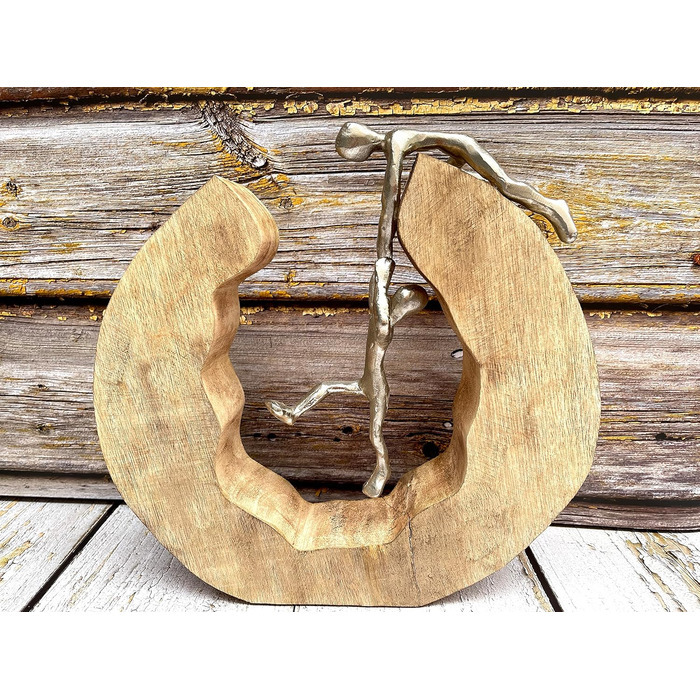 Скульптура "Командна робота" (30 см) — Срібло, Манго Дерево, Алюміній