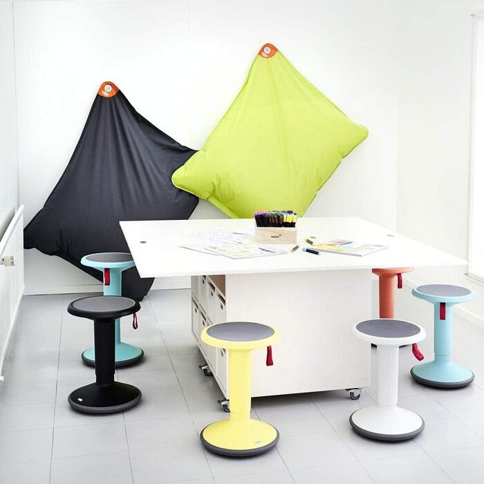 Ергономічний стілець з поворотним ефектом - регульований по висоті - стілець з неслизькою основою та захистом від перекидання - оф