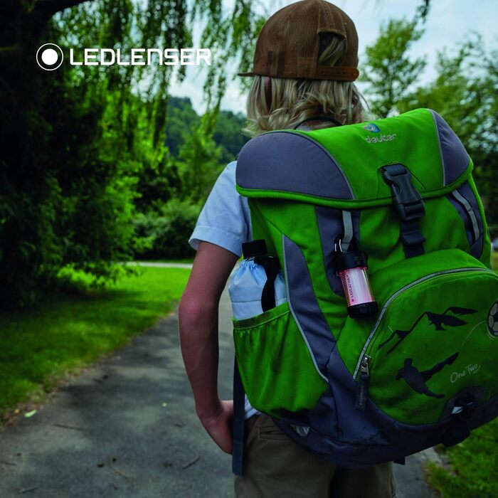 Ліхтар Ledlenser ML4, вуличний, кемпінговий, 300 люмен, час горіння 45 годин, перезаряджається, включно з акумулятором і магнітним кабелем для зарядки
