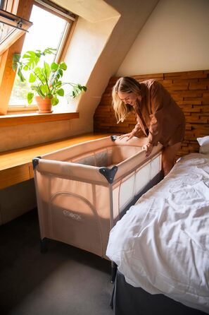 Дитяче та дитяче дорожнє ліжечко MoMi BELOVE PLUS 2-в-1, складне, 2 рівні для сну для немовлят до 9 кг та дітей до 15 кг з дитячим матрацом, ігровою ручкою, пеленальний килимок та сумка для перенесення, темно-зелений