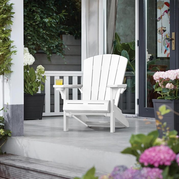 Садове крісло Keter Alpine Adirondack, пластикове садове крісло з тримачем для напоїв, біле, водонепроникне, класичний американський дизайн, для саду, патіо та балкону, 93 x 81 x 96,5 см, біле, суцільне