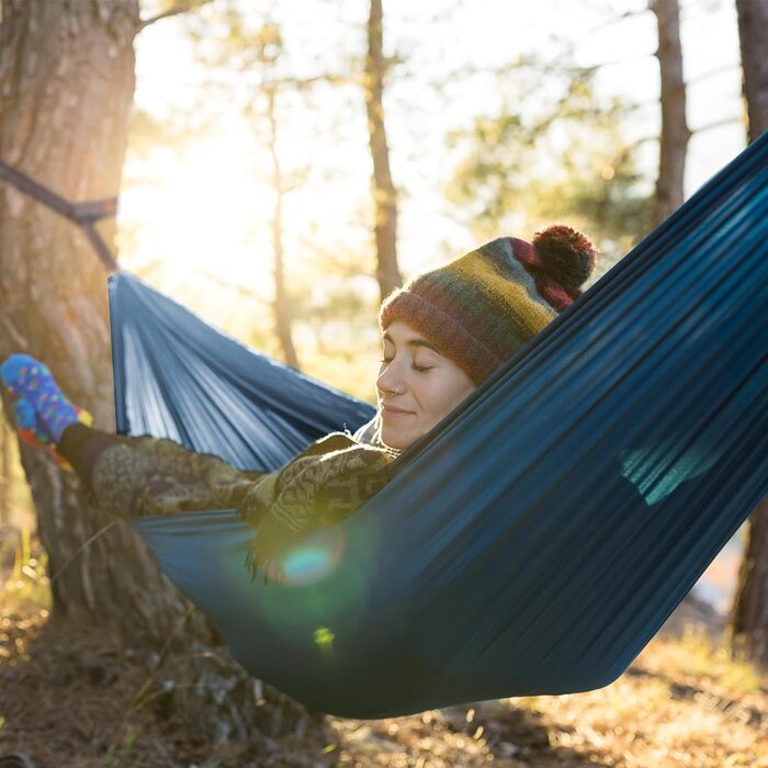 Туристичний кемпінг-гамак NATUREFUN 275 x 140 см преміум-класу максимальна вантажопідйомність до  300 кг дихаючий, швидковисихаючий з парашутного нейлону з 2 карабінами