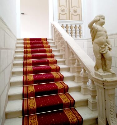 Алюмінієвий стрижень для кріплення килимів та доріжок до сходових сходинок з люверсами (100 см, золотий (комплект 1 стрижень 2 кільця)) 100 см золотий, комплект 1 стрижень 2 кільця