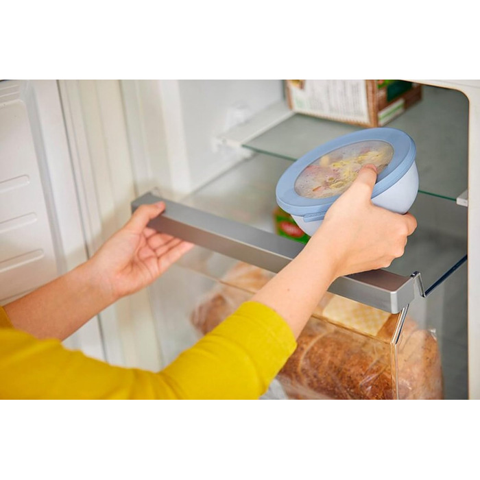 Кругла багатошарова чаша Mepal Cirqula Nordic Blush об&39єм 2250 мл зі знімною кришкою ударостійкий матеріал герметична підходить для глибокого заморожування можна мити в посудомийній машині 2250 мл Nordic Blush