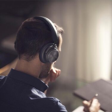 Бездротові Bluetooth навушники преміум-класу з активним шумозаглушенням, 6 мікрофонів, час автономної роботи до 40 годин, навушник