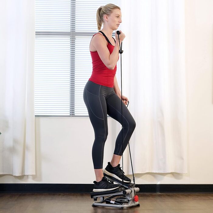 Міні-степер Sunny Health & Fitness для тренувань степер з низьким навантаженням, кардіотренажер для всього тіла, з додатковим безкоштовним підключенням до додатку SunnyFit та еспандером 02 Advanced