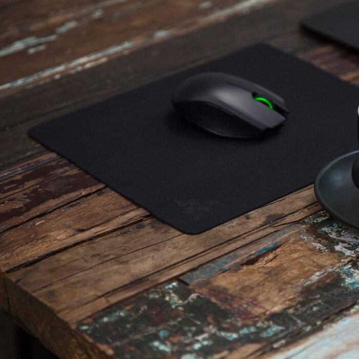 Килимок для ігрової мишки Razer Goliathus Speed (малий) Гладкий ігровий килимок - нековзна гумова підкладка - портативний тканинни