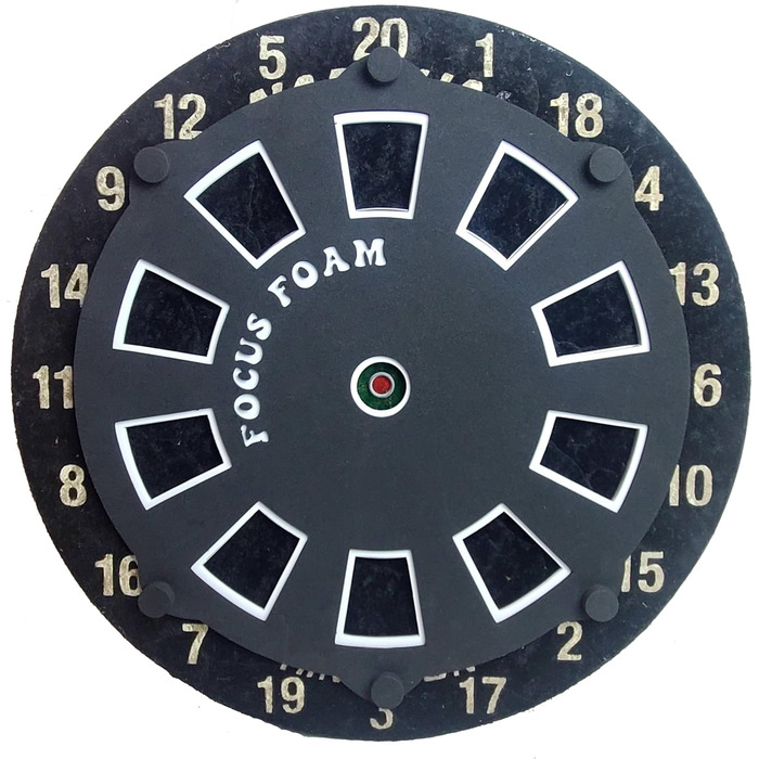 Набори для тренування мішені для дартсу Essentials зі сталевим наконечником, 4 шт. (немагнітні)