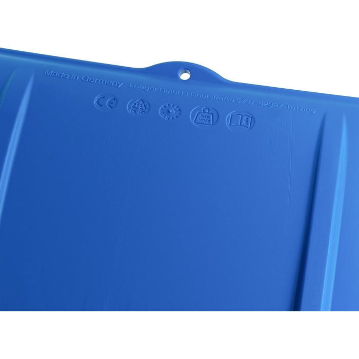 Дитяча пластикова шапка на зиму синя