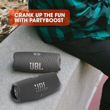 Колонка JBL Charge 5 сірого кольору - Водонепроникний портативний бумбокс з інтегрованим павербанком - Один заряд акумулятора забе