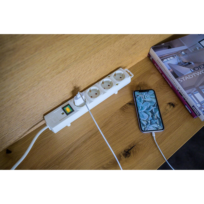 Багаторозеткова розетка 4-місна (багаторозеткова розетка з плоскою вилкою і вимикачем, багаторозеткова розетка з кабелем довжиною