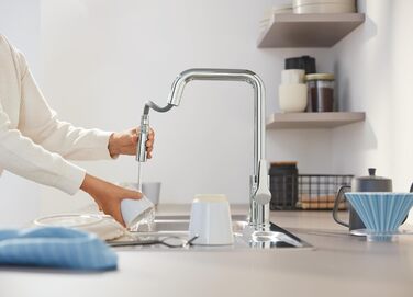 Кухонний змішувач GROHE Start, 2 режими струменя (висувний вилив, поворот на 360, економія води завдяки обмежувачу витрати, монтаж без інструментів), хром, 30631000