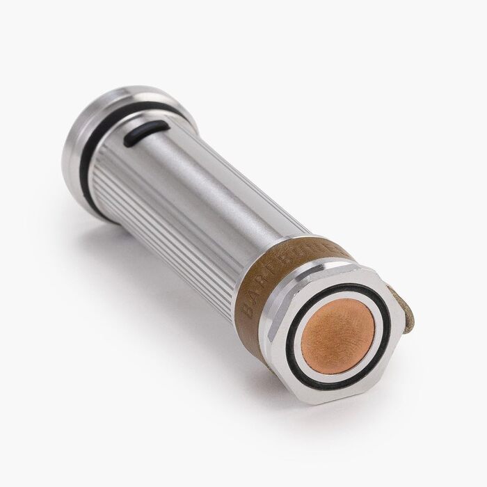 Міні-ліхтарик Barebones стильний вінтажний акумуляторний ліхтарик із регулюванням яскравості, магнітною основою та режимом мерехтіння свічки компактний ліхтарик для подорожей та кемпінгу (алюміній)