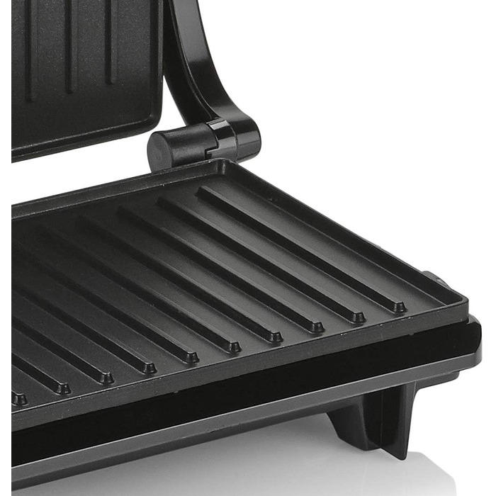 Бутербродниця з обробкою з нержавіючої сталі, 700 Вт, довжина кабелю 0,7 м, з антипригарним покриттям, ізольовані ручки, GR-2846 S одинарна