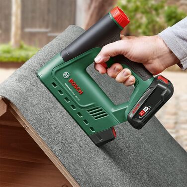 Дім і сад Акумуляторний степлер Bosch UniversalTacker 18V-14 (скріплення/закріплення в м'якій і твердій деревині для скоб і цвяхів
