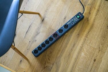 Розетка Brennenstuhl Secure-Tec 8-місна з захистом від перенапруги та функцією слідкування (8-місна розетка з кабелем 3 м та вимик