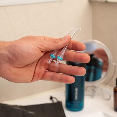 Портативний іригатор для зубів з акумулятором ToothCare Jet Fresh комплексний очищувач для порожнини рота з 3 насадками. 1200 об/хв, резервуар для води 180 мл, бездротовий, водонепроникний IPX7, 3 режими та 20 днів автономної роботи.