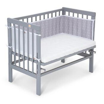 Ліжечко-ліжечко FabiMax 4674 Basic, сірого кольору, вкл. комфортний матрац та сірий кубічний бортик. Сірий кубічний комфортний матрац.