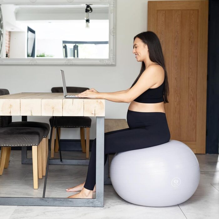 М&39яч для народження BABYGO Набір м&39яча для йоги, роботи та вправ для вагітних, а також книга. Цілі триместру, фізіотерапія вагітності, план пологів та відновлення, включаючи екологічно чисту перлину з захистом від розривів, 65 см 1