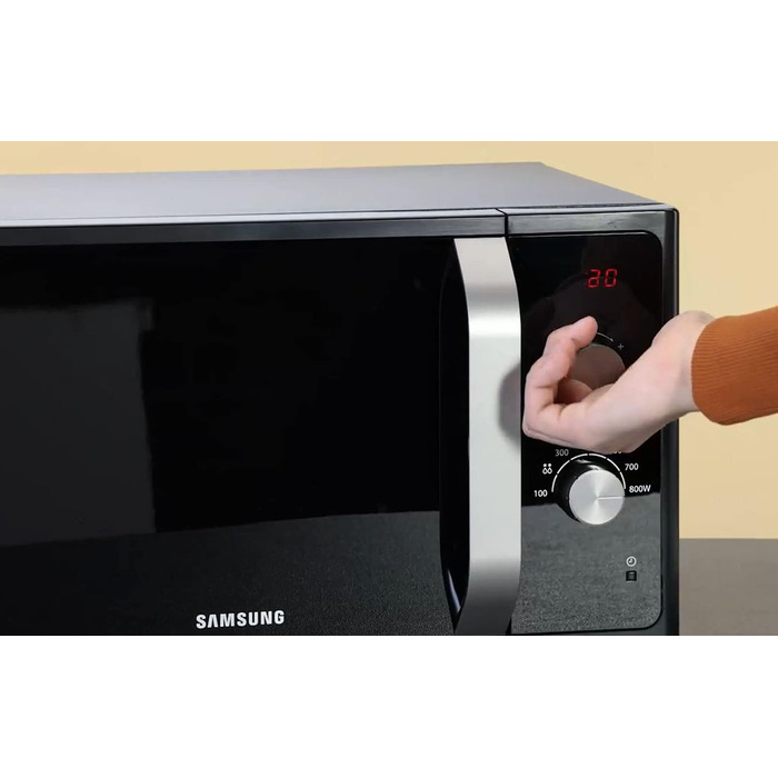 Мікрохвильова піч Samsung MS23F300EEK/ET, швидке та рівномірне розморожування, 23 л (800 Вт) одномісна