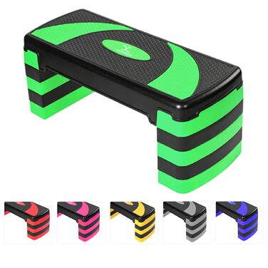 Фітнес-степер MAXSTRENGTH для тренувань, регулювання висоти у 5 положеннях (10 см, 15 см, 20 см, 25 см, 30 см), нековзка підніжка для аеробних вправ, вправ на витривалість, кардіо, йоги, комплексів, зелений/чорний
