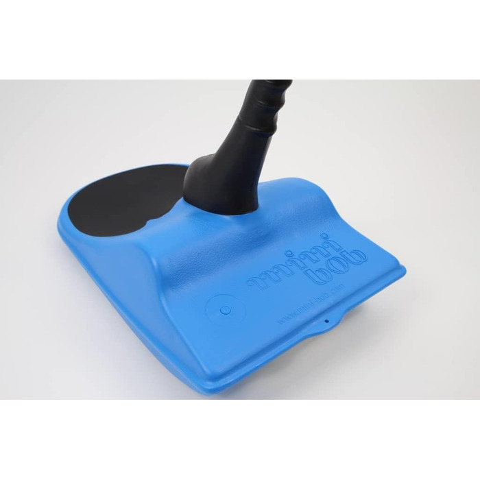 Дитяча пластикова шапка на зиму синя