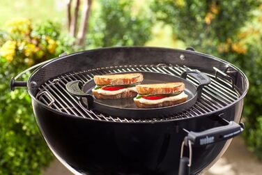 Чавунна планча Weber для системи Gourmet BBQ рівномірний нагрів, для риби, овочів та страв-смажениць чорна (7421)