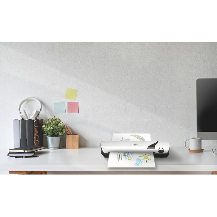 Ламінатор GBC Inspire A4, включаючи стартовий набір із 5 ламінуючими пакетами (2 x 75 мікрон), для ламінуючих пакетів товщиною від 75 до 125 мікрон до формату A4, гаряче та холодне ламінування, білий (4410031) білий A4 одинарний