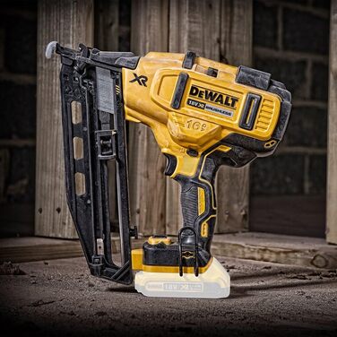 Акумуляторний цвяходер DEWALT 63 мм, 18 В, , DCN660P2-QW