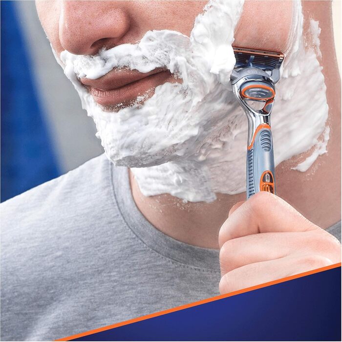 Леза для бритви Gillette Fusion 5 Power з обрізним лезом для точності та покриття тертям, 4 змінні леза