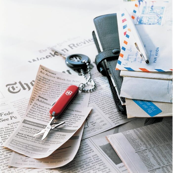 Швейцарський армійський ніж Victorinox, маленький, класичний SD, мультитул, подарунок, 7 функцій, лезо, пилочка для нігтів у стилі Icon