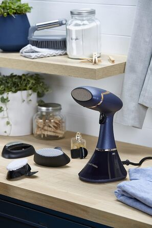 Паровий випрямляч Russell Hobbs переможець тесту Парова праска Multi Steam Genie Pro Aroma (1800 Вт, 32 г/хв пари, в комплекті 3 н