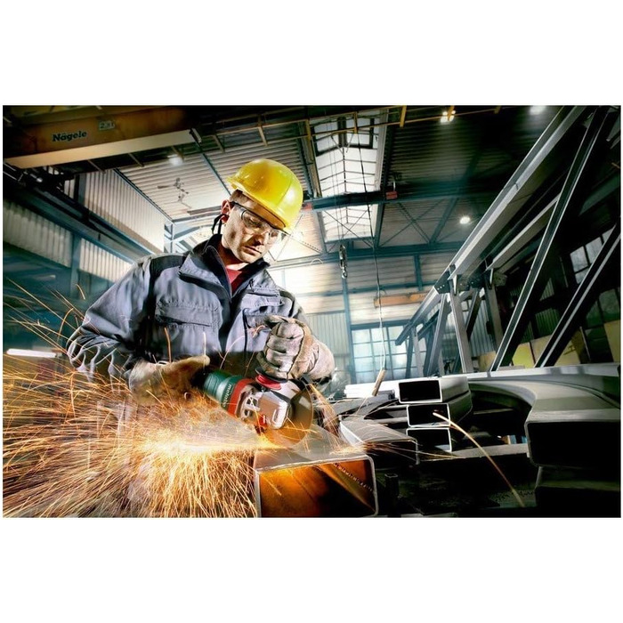 Кутова шліфувальна машина Metabo WEPBA 17-150 Quick (600552000) Картонна коробка, 1700 Вт, Ø диска 150 мм, швидкість холостого ход