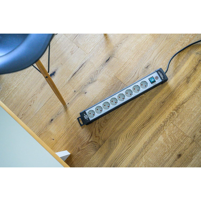 Розеткова планка Brennenstuhl Premium-Line 8-місна (розетка з вимикачем і кабелем 5м, настінна розеткова планка, зроблено в Німечч