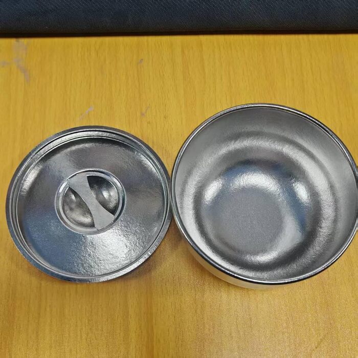 Портативна металева миска об&39ємом 600 мл з герметичною кришкою, контейнер для обіду для кемпінгу, походів, пригод на природі, герметична металева миска з кришкою, синього кольору