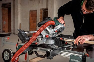 Торцювальна пила Metabo KGS 305 M - 613305000 - з лінією Precision Cut Line, пиляльним диском 305 мм і функцією протягування - довжина кабелю 2 м