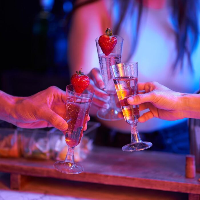 Келихи для шампанського преміум-класу MATANA 50 пластикові з золотим блиском, 150 мл - келихи для шампанського багаторазові, келих