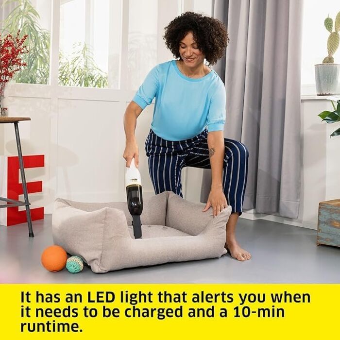 Акумуляторний ручний пилосос Krcher CVH 2, компактний і легкий пилосос для швидкого прибирання крихт, контейнер для пилу 0,15 л, в