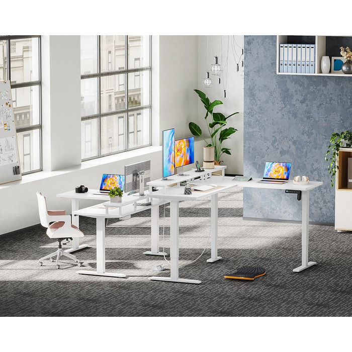 Стіл OffiGo з регульованою висотою, кутовий стіл 150x120 см з кріпленням для монітора, електричний L-подібний стіл з розетками, комп&39ютерний стіл зі світлодіодною стрічкою для офісу, білий