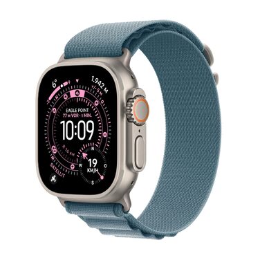 Розумний годинник преміум-класу Apple Watch Ultra 3 GPS Cellular 49 мм для бігу та комбінованих видів спорту з міцним титановим корпусом натурального кольору та петельою Alpine Loop світло-блакитного кольору (середнього кольору). Alpine Loop Medium для об
