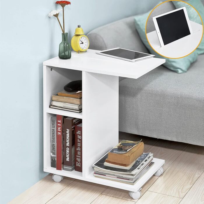 С-подібний приставний столик до дивана з 2 полицями для зберігання та тримачем для планшета, сучасний журнальний столик на колесах для вітальні, білий FBT48-W