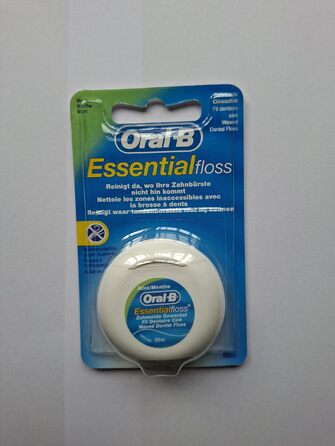 Зубна нитка Oral-B EssentialFloss, вощена, з мятним смаком, 50 м, стійка до розривів та розшарування, 6 упаковок нитки Essential (набір з 6 шт.)
