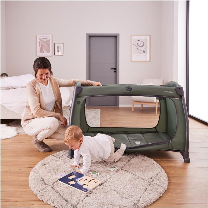 Темно-зелений - дитяче ліжечко для подорожей від народження до 15 кг з вкладишем для новонароджених, пеленальний килимок, сумка для перенесення, колеса, ігрова зона XL, компактна та складається. Play N Relax Center темно-зелений