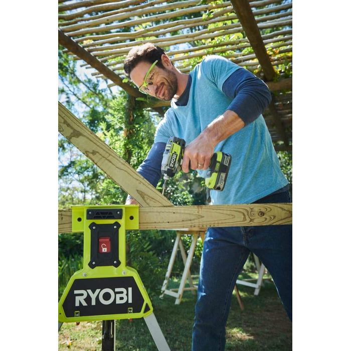 Безщітковий акумуляторний ударний гайковерт Ryobi DeckDriveTM ONE 18 В R18IDBL-0, з набором насадок 3, крутний момент 270 Нм, безщ
