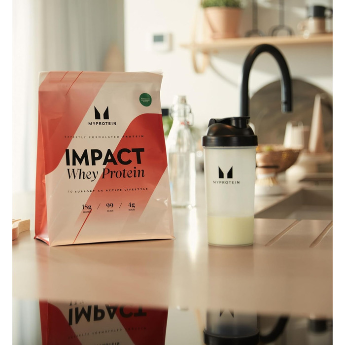 Сироватковий протеїн MyProtein Impact, ваніль, 1 кг