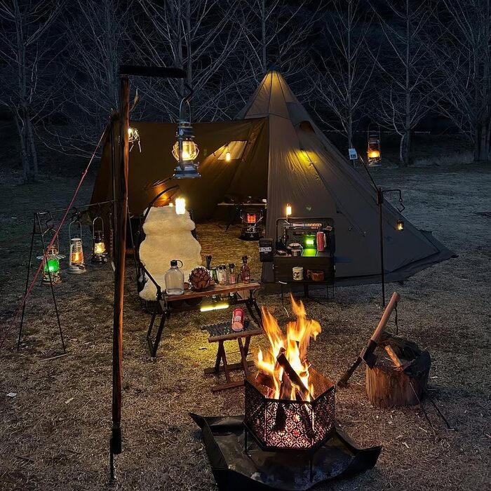 Намет TOMOUNT Tipi з нейлону, індіанський намет з високим хребтом для 6 осіб, пірамідальний намет з отвором для плити, 4-сезонний кемпінговий намет для активного відпочинку, кемпінгу, пішого туризму, трекінгу, самостійного виготовлення