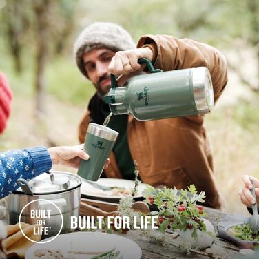 Термос Stanley Classic Easy-Pour Growler 1,9 літра - Зберігає пиво холодним та свіжим протягом 24 годин - Термос з нержавіючої сталі - Герметичний - Можна мити в посудомийній машині - Зелений колір Hammertone