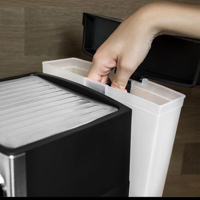 Еспресо-машина Cecotec Cumbia Power Espresso 20 Barista Aromax. Потужність 2900 Вт, 2 системи опалення, насос під тиском 20 бар, манометр, подвійний тримач фільтра на виході та 2 фільтри (базовий)